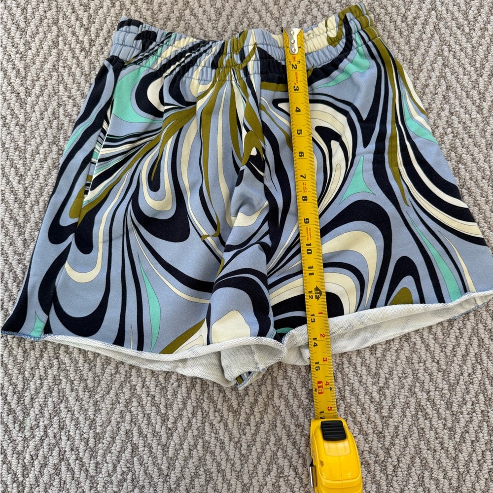 Emilio Pucci Printed Shorts - Picture 6 of 10